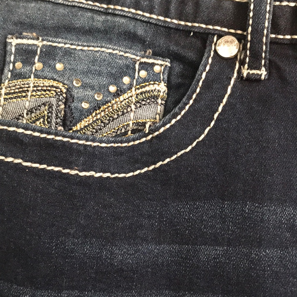 Blue Mid Rise Capris - Picture 3 of 9